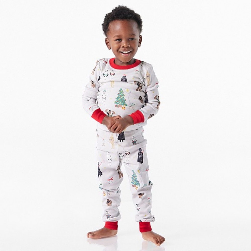 BNWT Pottery Barn Kids Star Wars Holiday organic pajama set size 4